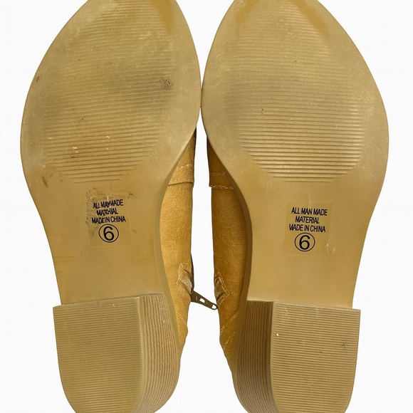 Soda Rowley Blond Tan Fringe Booties Size 6 - Picture 5 of 6